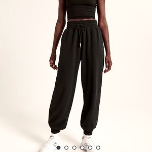 Abercrombie joggers